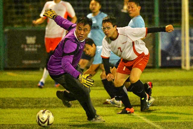 上海海港客场1-2负于青岛西海岸